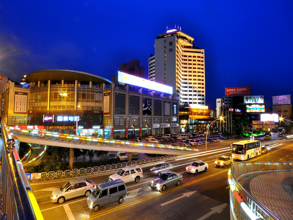 酒店外观图.jpg