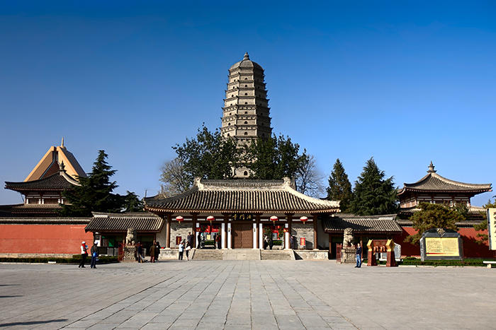 c线【经典之旅】西安乾陵 法门寺 兵马俑 华清池 永兴坊 骊山风景区