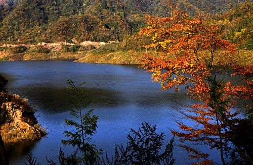 太陽出來喜洋洋—康養石柱二日遊◆08:30 自費前往【大風堡景區】