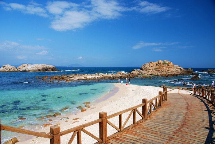 心逸山海间三亚双飞7日